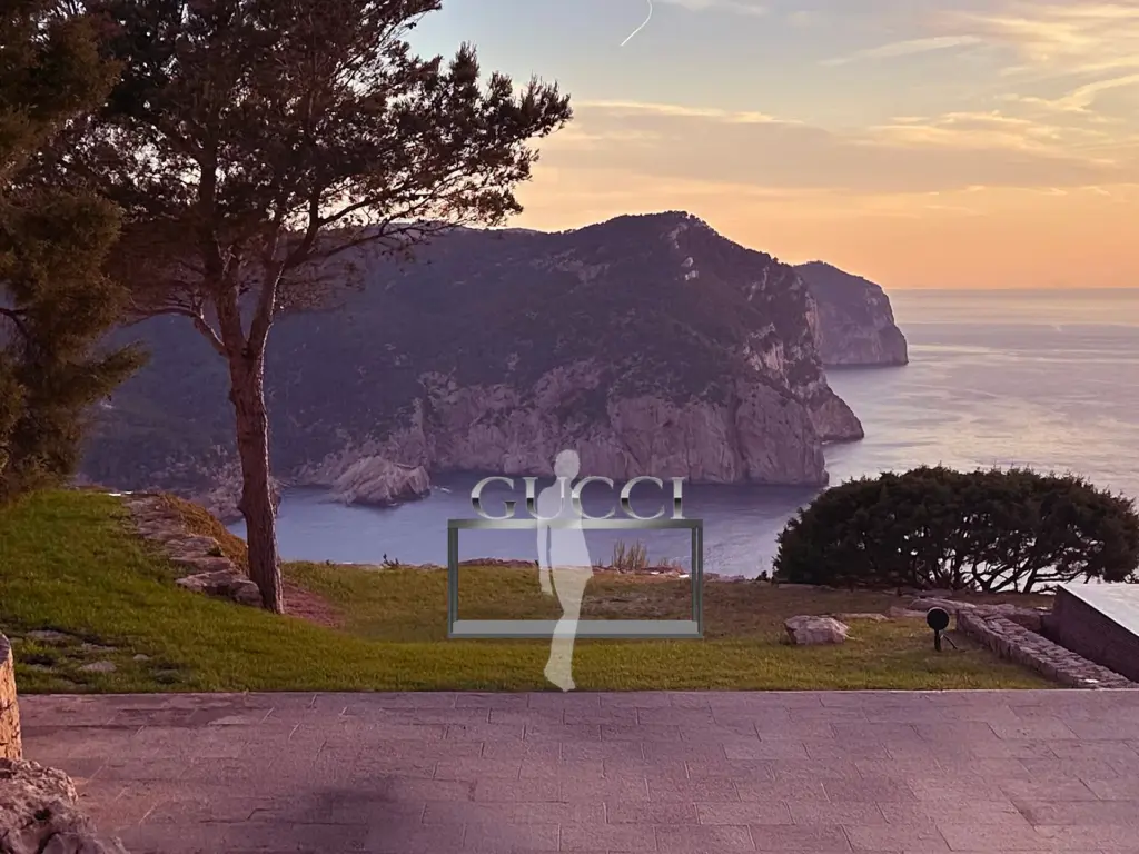 gucci-ibiza-10